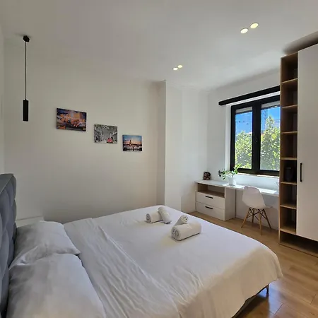 Apartament Urban Oazis -central & Steps To Attractions *