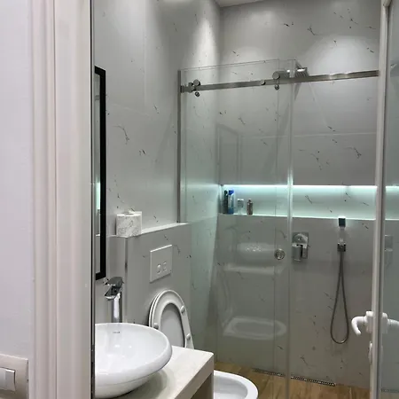 Apartment Urban Oazis -central & Steps To Attractions *